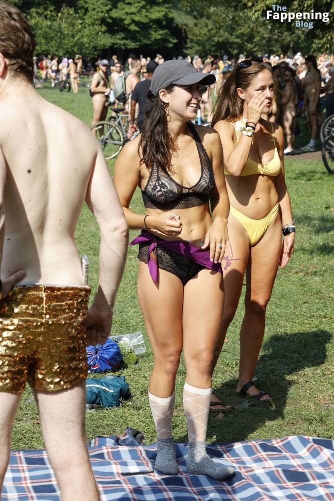 Philadelphia Naked By Race Event Near Kelly Drive (80 Photos) - #30