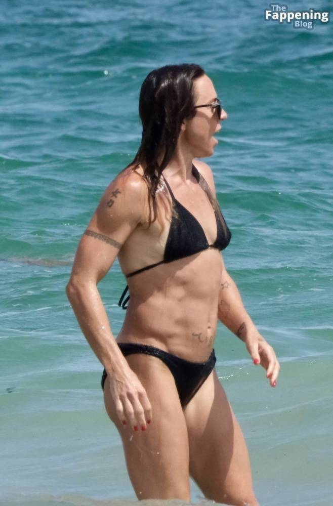 Mel C Shows Off Her Toned Physique as She Enjoys Summer Break in Ibiza (35 Photos) - #8