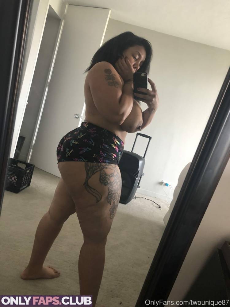 twounique87 OnlyFans Leaks (9 Photos) - #main