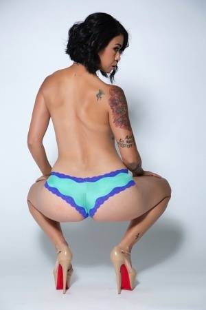 Asian MILF pornstar Dana Vespoli posing nude in high heels after panty doffing on amateurlikes.com