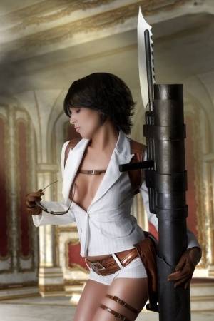 Cosplay Erotica Lady Devil May Cry nude cosplay on amateurlikes.com