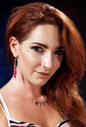 BDSM model Savannah Fox gets anally fucked by machine during forced orgasm on amateurlikes.com