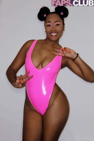 Theeblackasian Nude OnlyFans Leaks (31 Photos + 3 Videos) on amateurlikes.com