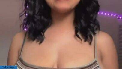 Brunette has fun with her big boobs on TikTok NSFW on amateurlikes.com