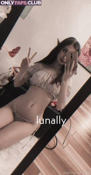 Lunally OnlyFans Leaks (15 Photos) on amateurlikes.com