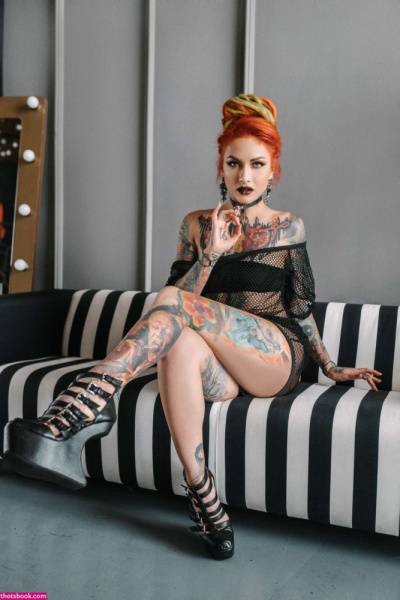 Lena Scissorhands Photos #3 on amateurlikes.com