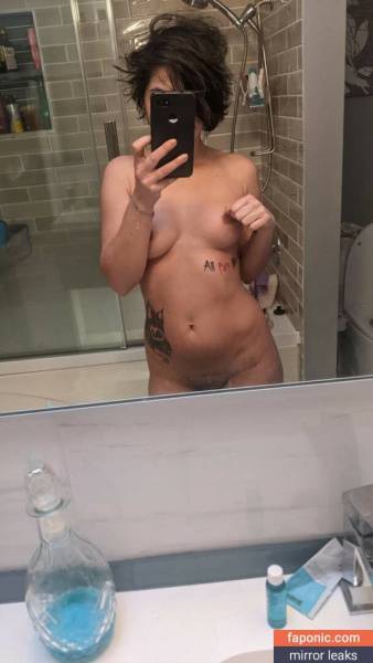 Aka DatLittlePetBoo aka SaucyShikari aka driftmommy aka fitpetboo aka littlepetboo Nude Leaks OnlyFans on amateurlikes.com