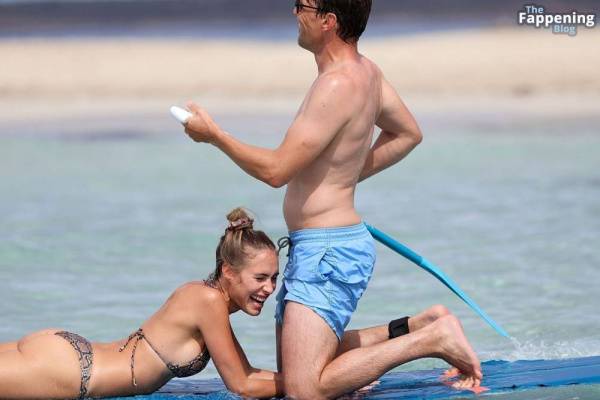 Alena Gerber & Clemens Fritz Enjoy Their Holiday in Formentera (36 Photos) - Spain - Germany on amateurlikes.com