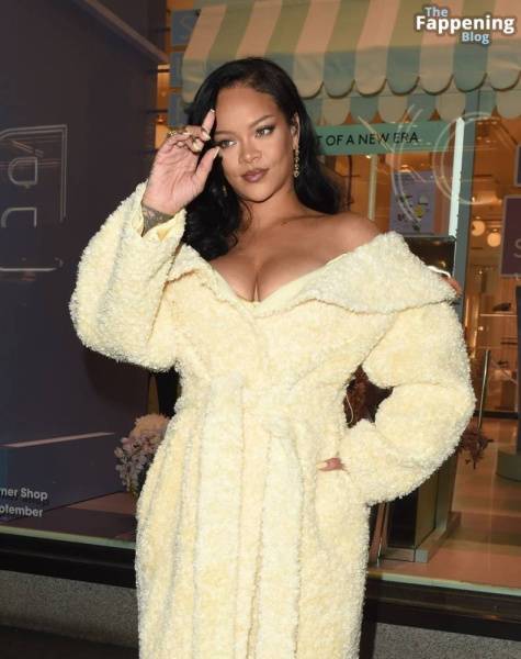 Rihanna Shows Off Nice Cleavage at the Fenty Hair Launch (114 Photos) - Britain on amateurlikes.com