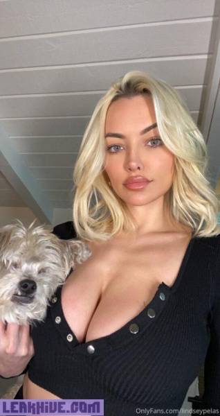 Lindsey Pelas Sexy Nude Pictures III Gallery view on amateurlikes.com